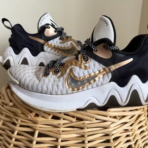 Nike Basketball Shoes Black White Gold